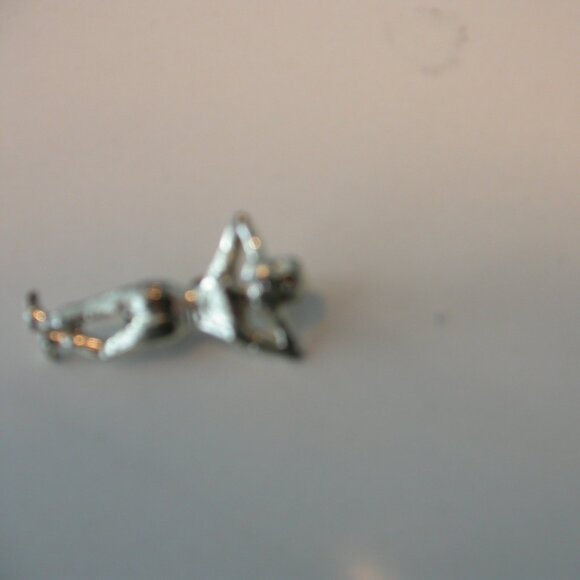 Pin - Picture 4 of 4